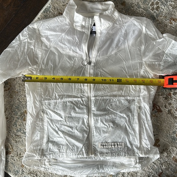 Rapha Outdoor Voices XS wind jacket - Picture 9 of 10